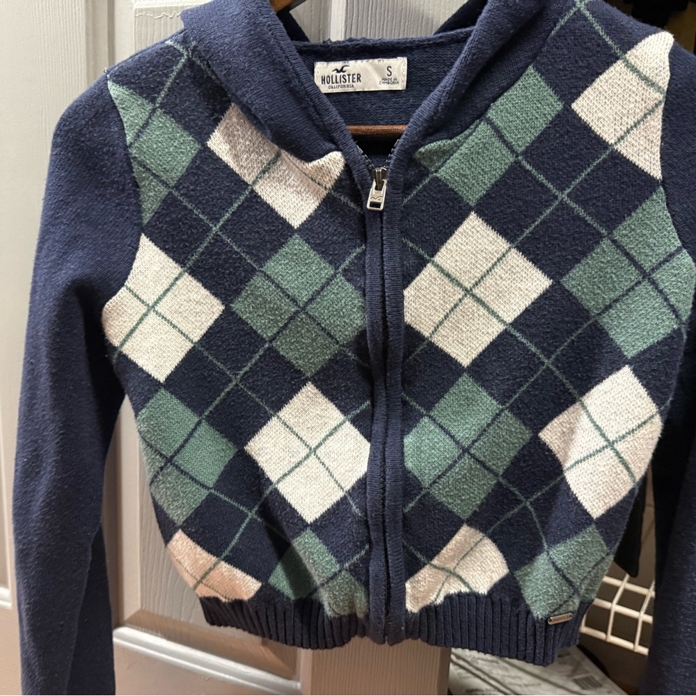Hollister Navy Zip-Up Hoodie with Green and Cream Argyle - Picture 2 of 3